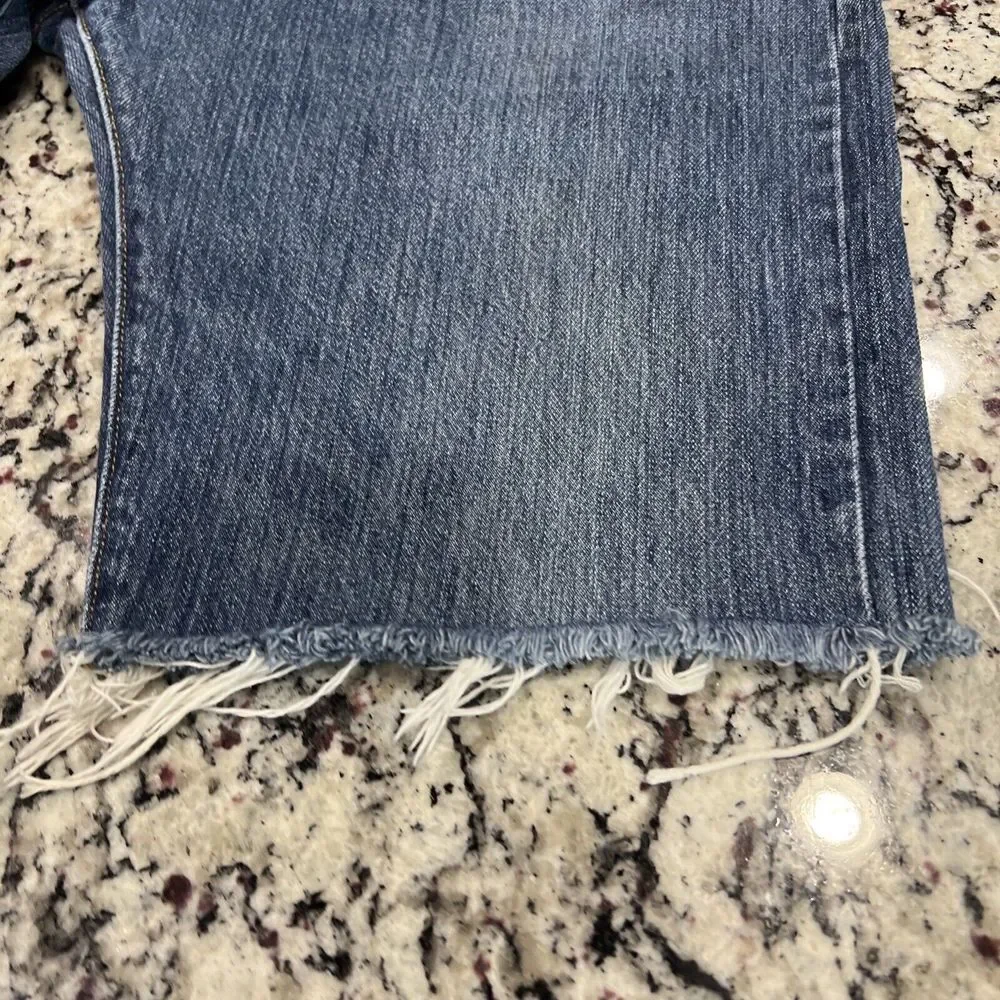 Levis elevate your